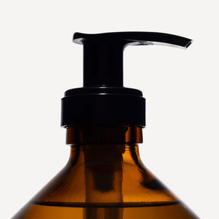 The Musc Liquid Body and Hand Soap - Essential Parfums